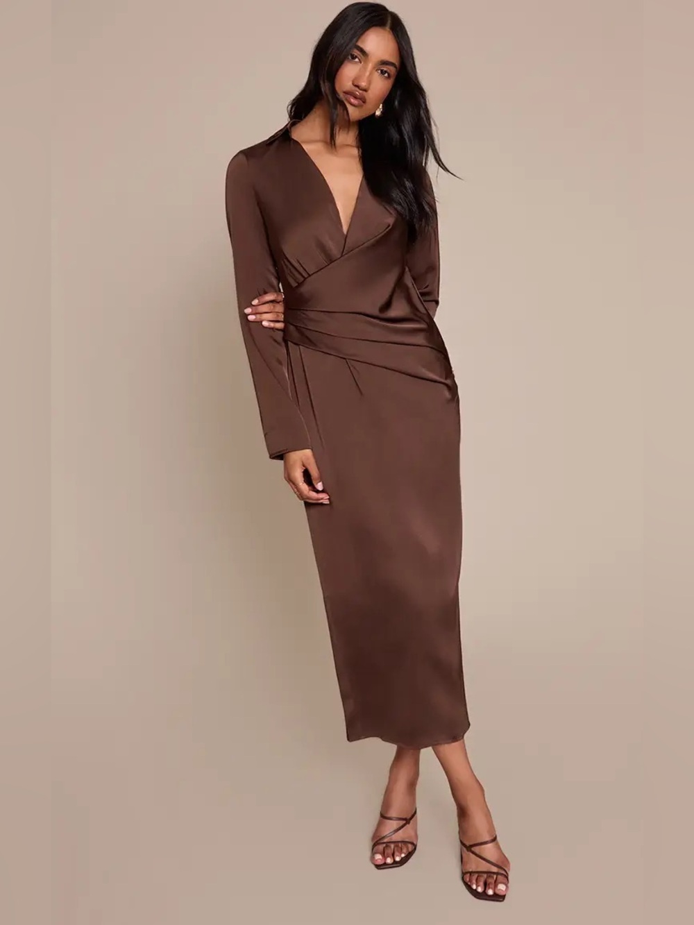 CHOCOLATE SATIN RUCHED DETAIL LONG SLEEVE MIDAXI DRESS